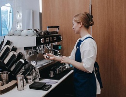 Как 20-летняя сургутянка открыла кофейню, с которой многие горожане начинают свое утро