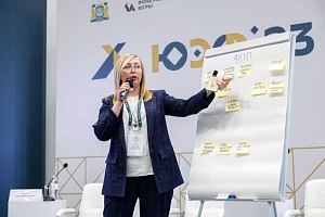 Социальный предприниматель из Сургута выходит на международный рынок с помощью платформы «Клумба»