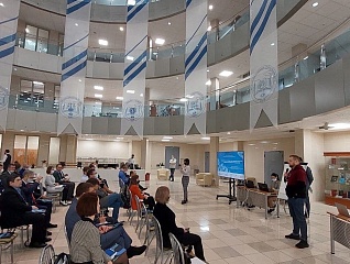 В Сургуте стартовала трёхдневная стратегическая сессия по выработке новых решений по развитию промышленного и инвестиционного потенциала Югры