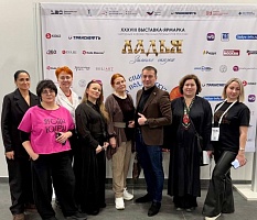 Игрушки для Кремля и миллионы на продажах: предприниматели Югры блистают на выставке «Ладья. Зимняя сказка-2025»