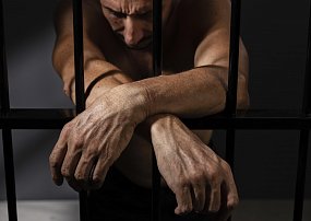 Регистрация прекращения деятельности ИП, являющегося подозреваемым или обвиняемым
