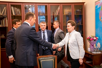 Губернатор Югры обсудила перспективы участия группы компаний «Акрон Холдинг» в проектах региона