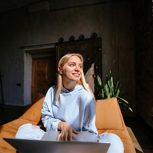 Порядка 25% банковских онлайн операций югорчане производят в выходные дни.